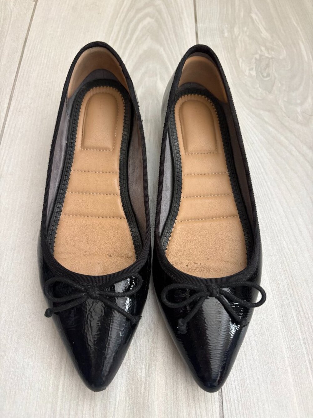 Kelly & Katie “Abby‑KK” ballet flats in Black, size 7M